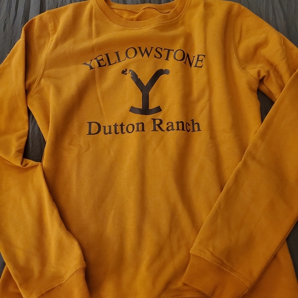 Yellowstone Dutton Ranch sweatshirt - Picture 2 of 2